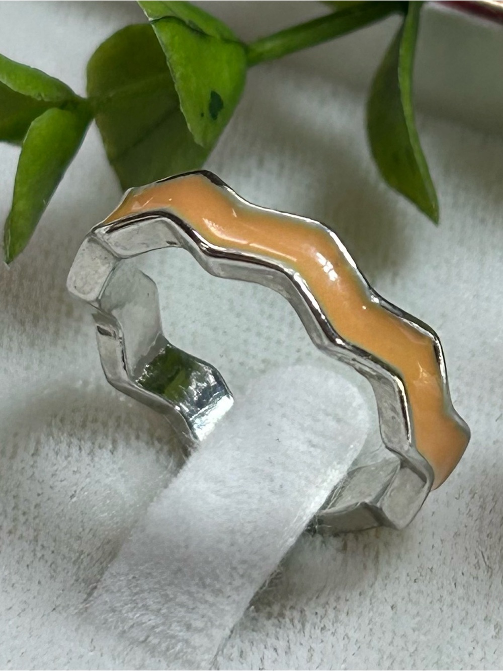 Peach Enamel zigzag silver tone ring